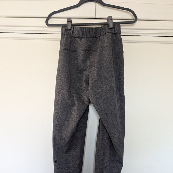 Lululemon grey pants, 2 - Picture 4 of 6